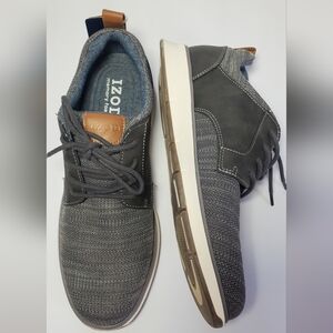 NWT IZOD Mens Casual Shoes Kyler Grey Sneakers SZ 10